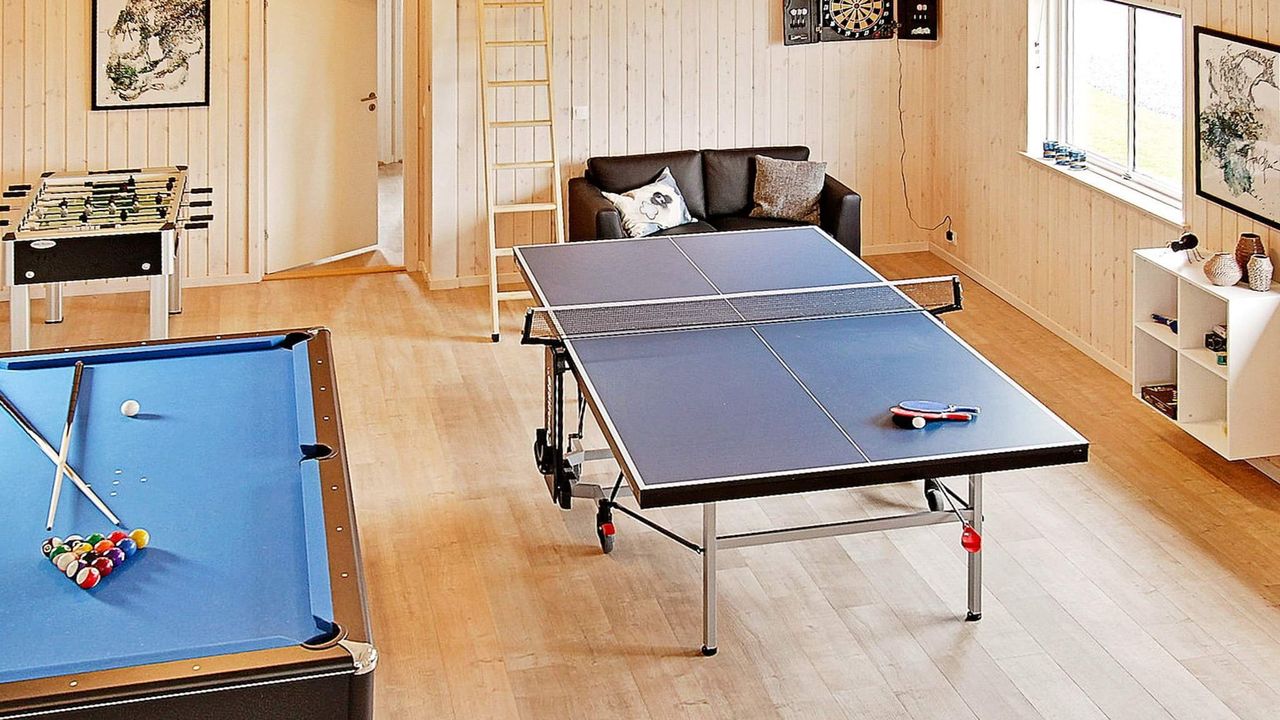 Indoor Indoor